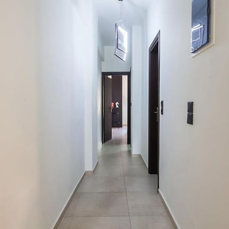 Beautiful Elegant Apartment Next To Monastiraki Athen Eksteriør billede