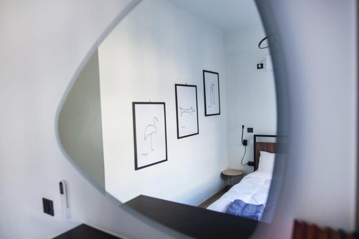 Beautiful Elegant Apartment Next To Monastiraki Athen Eksteriør billede
