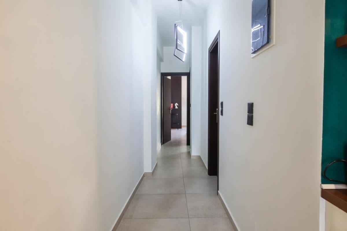 Beautiful Elegant Apartment Next To Monastiraki Athen Eksteriør billede